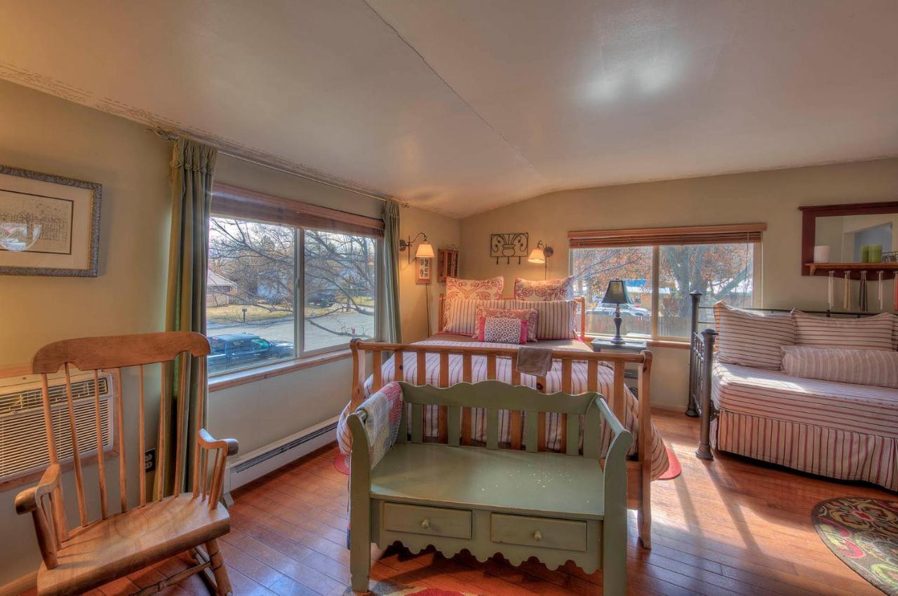 Cali Cochitta Vacation Rentals Moab Exterior photo