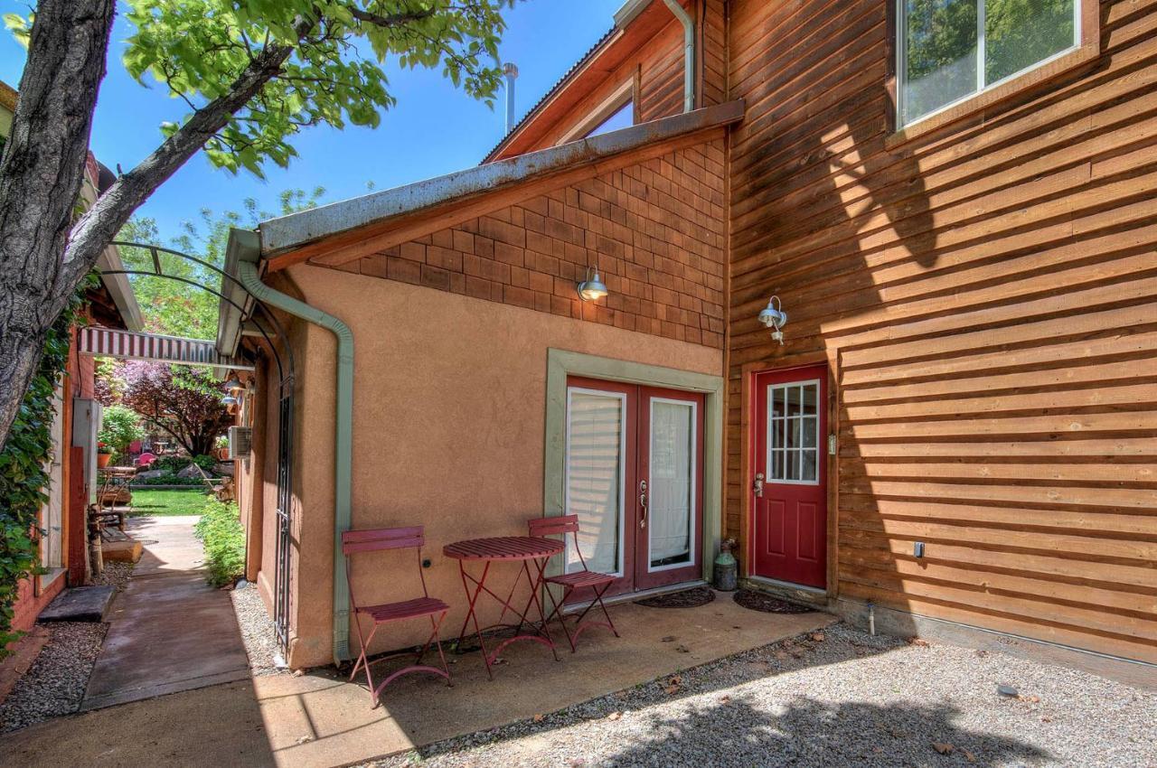 Cali Cochitta Vacation Rentals Moab Exterior photo
