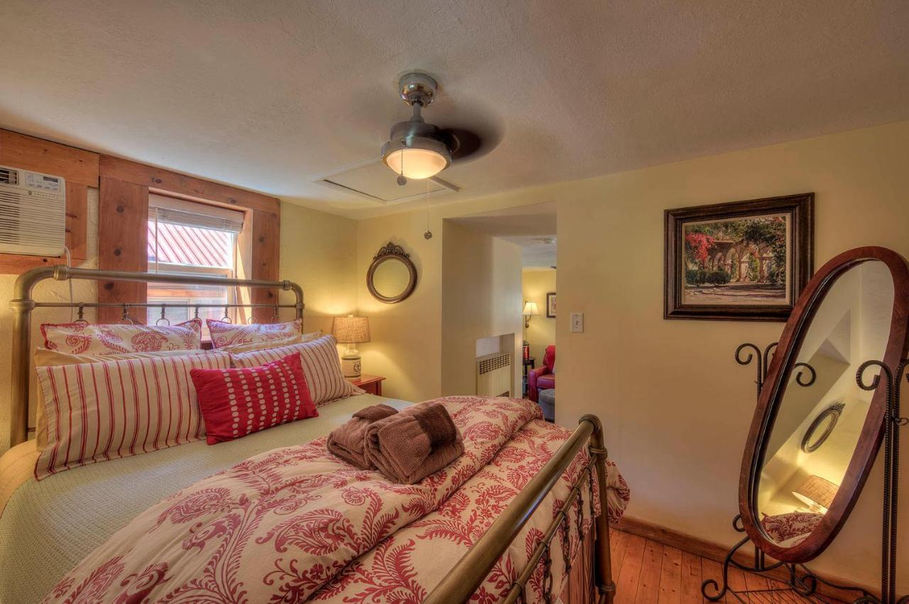 Cali Cochitta Vacation Rentals Moab Exterior photo