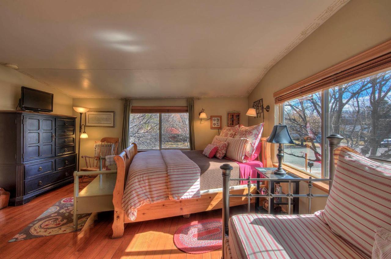 Cali Cochitta Vacation Rentals Moab Exterior photo